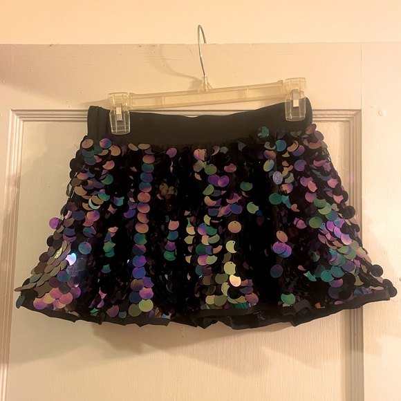 iHeartRaves Black Disco Mermaid Sequin Mini Skirt Size M NWOT Rave Festival EDM - Picture 6 of 9